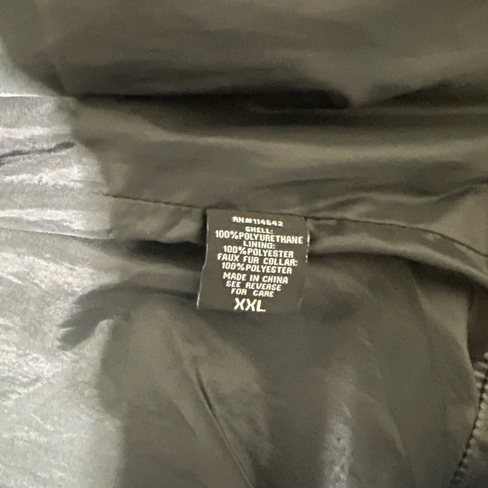 Nice black Jou Jou jacket with removable fuzzy collar XXL - Picture 7 of 9